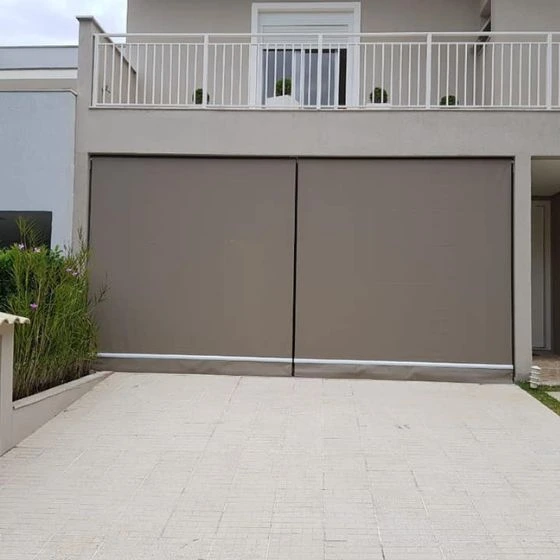 Toldo Cortina de Tela Screen em Centro, Vargem Grande Paulista SP Toldo Cortina de Tela Screen em Centro, Vargem Grande Paulista SP — Cobertura em quintal residencial coberto